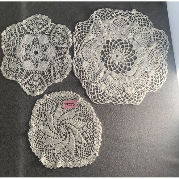 Vintage Handmade Crochet Doilies Set of 3 - Picture 10 of 12